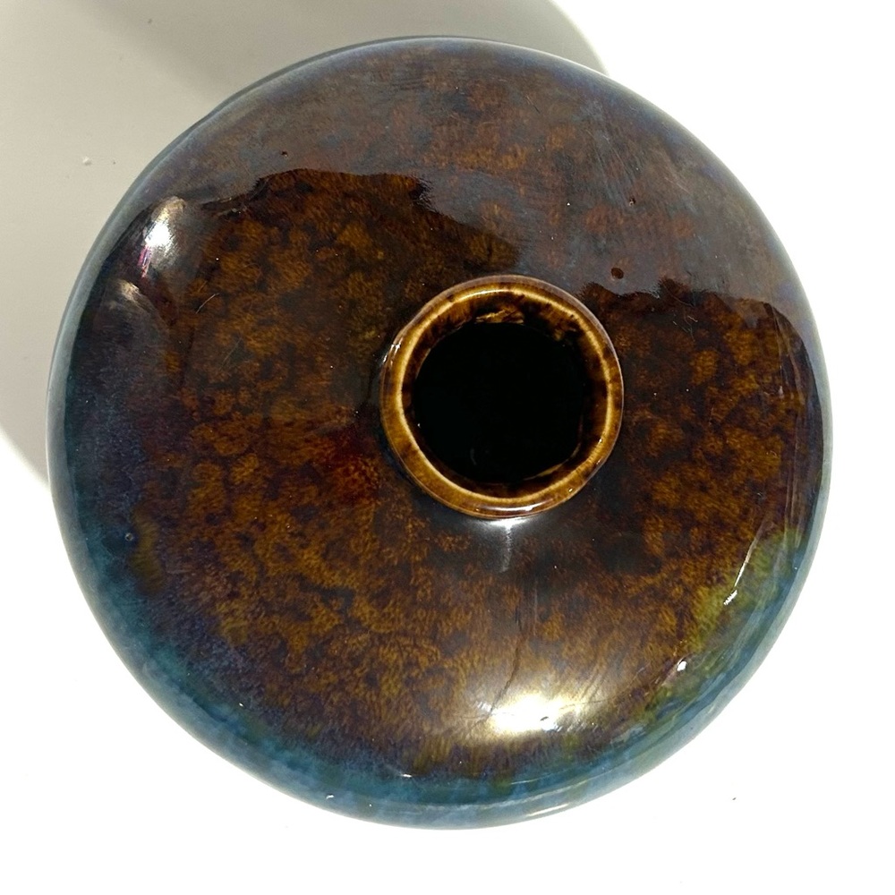 Vintage Farmhouse Blue & Brown Pottery Vase 10x 8” - Picture 4 of 4